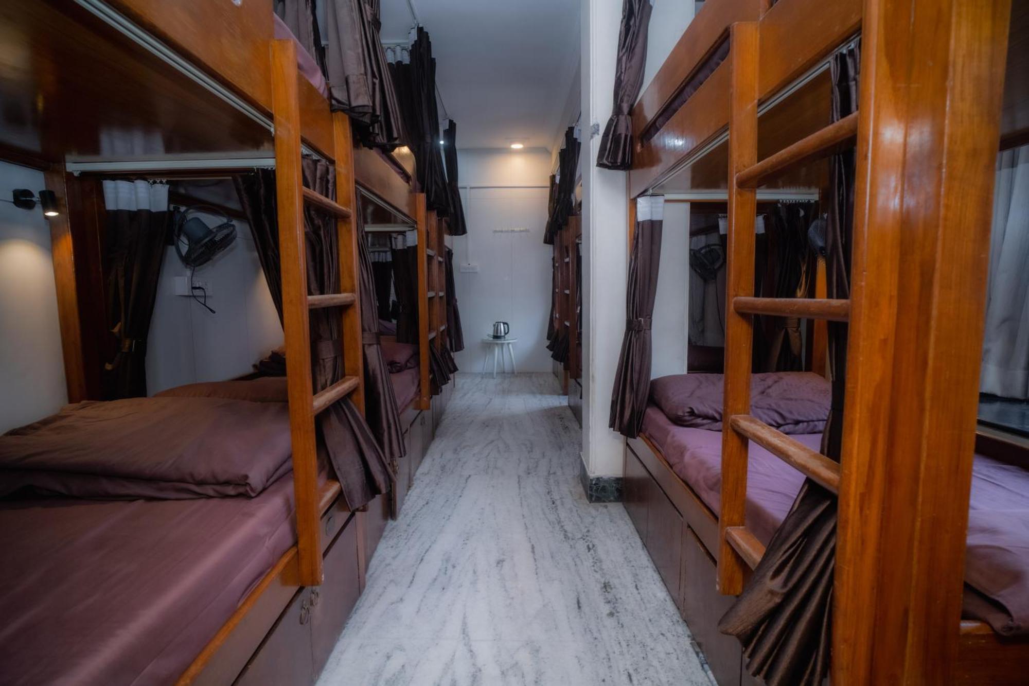 Pearl Courtyard Dormitory Váránasí Exteriér fotografie