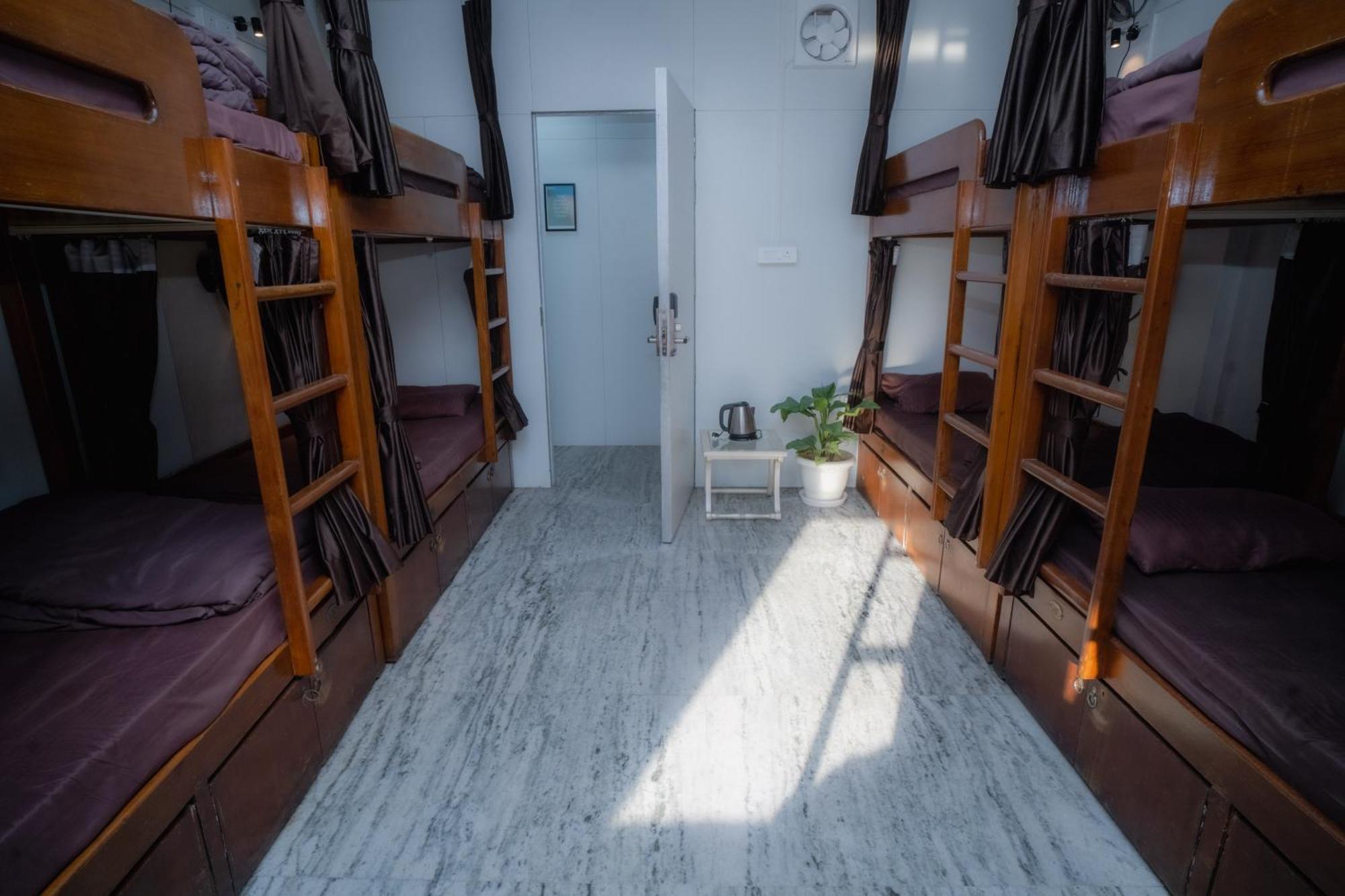 Pearl Courtyard Dormitory Váránasí Exteriér fotografie